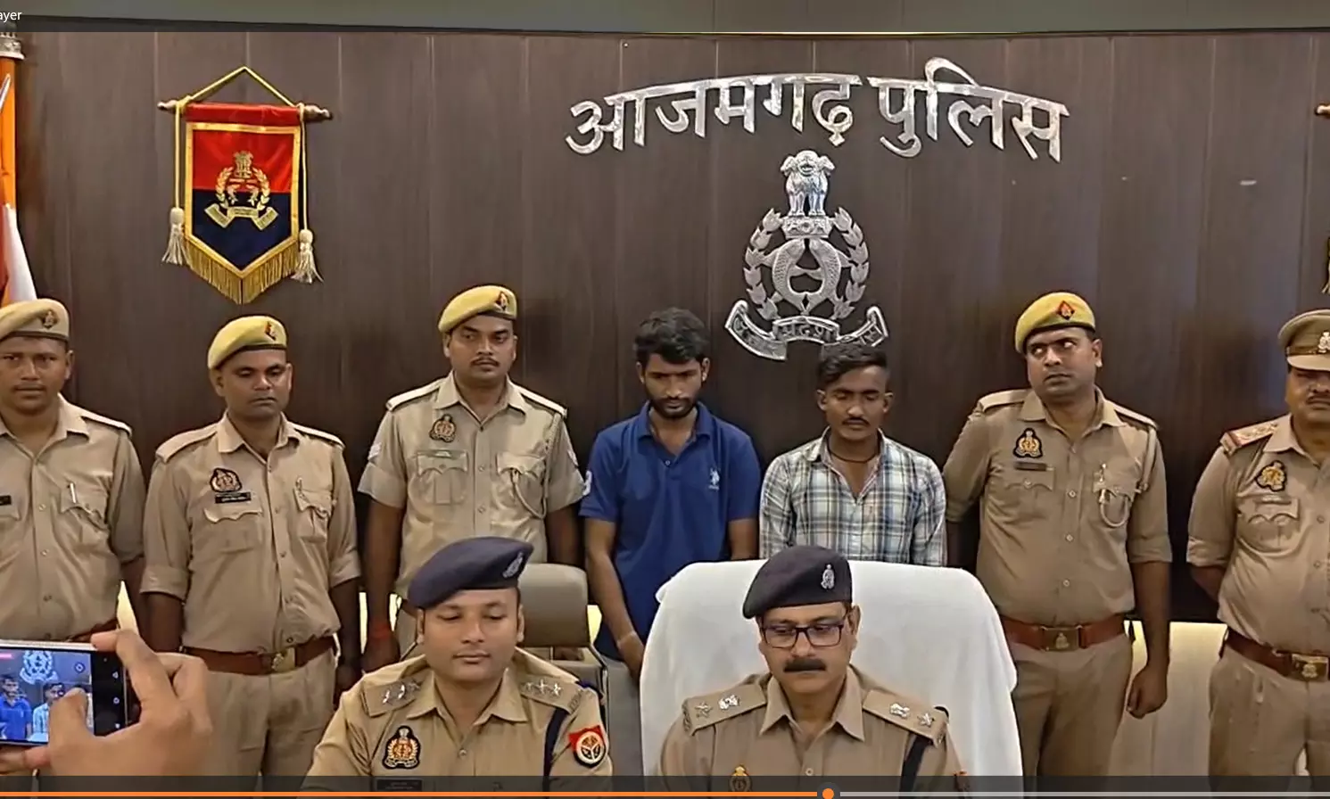 आजमगढ़ में आबकारी विभाग और STF ने पकड़ी 4781 लीटर अवैध विदेशी शराब, दो तस्कर गिरफ्तार आजमगढ़ में आबकारी विभाग और STF ने पकड़ी 4781 लीटर अवैध विदेशी शराब, दो तस्कर गिरफ्तार