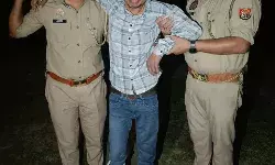 गाजियाबाद में पुलिस मुठभेड़, ₹25,000 का इनामी बदमाश अफजल गिरफ्तार, अवैध हथियार बरामद