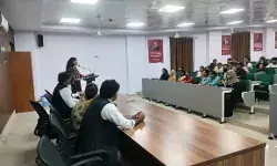 सरदार पटेल की राजनीतिक दूरदर्शिता, निर्णय क्षमता और व्यावहारिकता आज भी हमारे लिए प्रेरणा का स्रोत है: डॉ. नलिनी मिश्रा सरदार पटेल की राजनीतिक दूरदर्शिता, निर्णय क्षमता और व्यावहारिकता आज भी हमारे लिए प्रेरणा का स्रोत है: डॉ. नलिनी मिश्रा