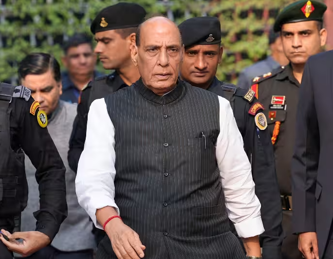 रक्षामंत्री राजनाथ सिंह अपने दो दिवसीय दौरे पर आज पहुंचेंगे लखनऊ