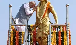 PM Greets Jharkhand, Pays Tribute to Birsa Munda PM Greets Jharkhand, Pays Tribute to Birsa Munda
