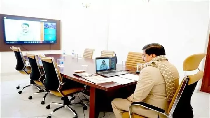 सीएम डॉ. मोहन यादव ने सूर्या हॉफ मैराथन-2025 को दी शुभकामनाएँ, 10 हजार धावकों ने लिया हिस्सा सीएम डॉ. मोहन यादव ने सूर्या हॉफ मैराथन-2025 को दी शुभकामनाएँ, 10 हजार धावकों ने लिया हिस्सा