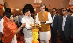 मुख्यमंत्री डॉ. यादव ने आत्मनिर्भर पंचायत-समृद्ध मध्यप्रदेश विषय पर आयोजित तीन दिवसीय राज्य स्तरीय कार्यशाला का किया शुभारंभ मुख्यमंत्री डॉ. यादव ने आत्मनिर्भर पंचायत-समृद्ध मध्यप्रदेश विषय पर आयोजित तीन दिवसीय राज्य स्तरीय कार्यशाला का किया शुभारंभ