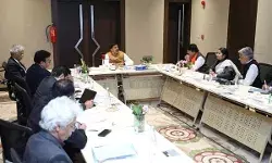 छतरपुर-नगरीय विकास के प्रत्येक कार्य को उच्च गुणवत्ता के साथ पूरा करें : मुख्यमंत्री डॉ. यादव छतरपुर-नगरीय विकास के प्रत्येक कार्य को उच्च गुणवत्ता के साथ पूरा करें : मुख्यमंत्री डॉ. यादव