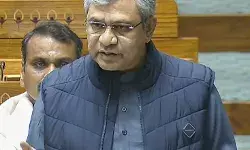 рдлреЗрдХ рдиреНрдпреВрдЬ рдФрд░ рдбреАрдкрдлреЗрдХ рд╕реЗ рдирд┐рдкрдЯрдиреЗ рдХреЗ рд▓рд┐рдП рдЕрд╣рдо рдХрджрдо рдЙрдард╛рдП- рдЕрд╢реНрд╡рд┐рдиреА рд╡реИрд╖реНрдгрд╡ рдлреЗрдХ рдиреНрдпреВрдЬ рдФрд░ рдбреАрдкрдлреЗрдХ рд╕реЗ рдирд┐рдкрдЯрдиреЗ рдХреЗ рд▓рд┐рдП рдЕрд╣рдо рдХрджрдо рдЙрдард╛рдП- рдЕрд╢реНрд╡рд┐рдиреА рд╡реИрд╖реНрдгрд╡