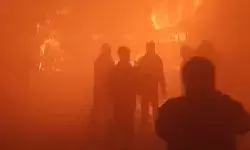 दिल्ली-आगरा एक्सप्रेसवे पर दर्दनाक सड़क हादसा, 13 की मौत दिल्ली-आगरा एक्सप्रेसवे पर दर्दनाक सड़क हादसा, 13 की मौत