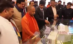 वाराणसी: सीएम योगी ने सिगरा स्टेडियम का निरीक्षण किया, खेल सुविधाओं का अवलोकन भी किया