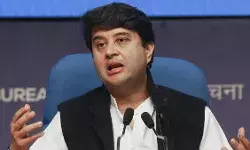 рдХреЗрдВрджреНрд░реАрдп рд╕рдВрдЪрд╛рд░ рдордВрддреНрд░реА рдЬреНрдпреЛрддрд┐рд░рд╛рджрд┐рддреНрдп рд╕рд┐рдВрдзрд┐рдпрд╛ рдиреЗ рджреЛ рдирдИ рдбрд╛рдХ рд╕реЗрд╡рд╛рдУрдВ рдХреА рдШреЛрд╖рдгрд╛ рдХреА рдХреЗрдВрджреНрд░реАрдп рд╕рдВрдЪрд╛рд░ рдордВрддреНрд░реА рдЬреНрдпреЛрддрд┐рд░рд╛рджрд┐рддреНрдп рд╕рд┐рдВрдзрд┐рдпрд╛ рдиреЗ рджреЛ рдирдИ рдбрд╛рдХ рд╕реЗрд╡рд╛рдУрдВ рдХреА рдШреЛрд╖рдгрд╛ рдХреА