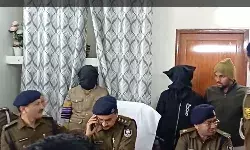 मशरक मंदिर से चोरी हुई 200 वर्ष पुरानी मूर्तियाँ बरामद, तीन गिरफ्तार