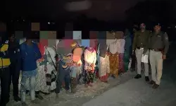 मध्यप्रदेश पुलिस ने कराई महाराष्ट्र में फंसे 36 मजदूरों की सकुशल घर वापसी मध्यप्रदेश पुलिस ने कराई महाराष्ट्र में फंसे 36 मजदूरों की सकुशल घर वापसी