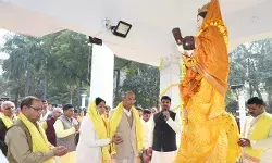 ज्ञान, कला व नवचेतना पर्व है बसंत पंचमी : प्रो. विनय कुमार पाठक