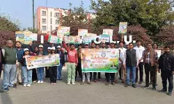 भाषा विवि में भव्य मतदाता जागरूकता रैली: युवाओं ने दी लोकतंत्र को मजबूती भाषा विवि में भव्य मतदाता जागरूकता रैली: युवाओं ने दी लोकतंत्र को मजबूती