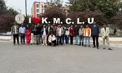 रूट्स टू रीयूनियन’ में पुरानी यादें हुईं ताज़ा, 13 वर्ष बाद चिश्तियंस (पूर्व छात्र) बने फिर से विद्यार्थी रूट्स टू रीयूनियन’ में पुरानी यादें हुईं ताज़ा, 13 वर्ष बाद चिश्तियंस (पूर्व छात्र) बने फिर से विद्यार्थी