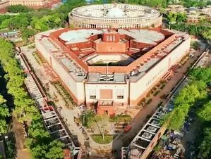 संसद का बजट सत्र आज से शुरु, पहली फरवरी को होगा बजट पेश संसद का बजट सत्र आज से शुरु, पहली फरवरी को होगा बजट पेश