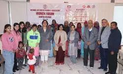 छत्रपति शाहूजी महाराज विश्वविद्यालय एवं नीमा वूमेन फोरम के सहयोग से वस्त्र दान एवं शीतकालीन आहार वितरण कार्यक्रम संपन्न