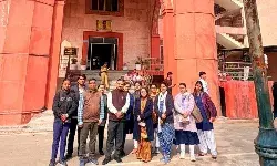 बीबीडी विश्वविद्यालय के बी.एड. छात्रों ने किया केएमसीएलयू का शैक्षणिक भ्रमण