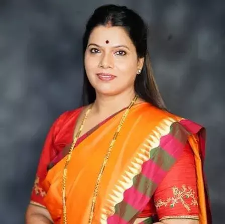 मुंबई मेयर पद के लिए भाजपा ने ऋतु तावड़े के नाम की घोषणा की