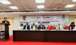 मशीन के दौर में उर्दू अदब को आगे कैसे बढ़ाया जाए मशीन के दौर में उर्दू अदब को आगे कैसे बढ़ाया जाए