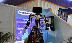 सशक्त भारत के लिए एआई आधारित सुशासन’ सॉल्यूशंस के प्रदर्शन से ‘एमपी पेवेलियन’ बना आकर्षण का केंद्र