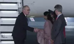 भारत पहुंचे स्विट्जरलैंड के राष्ट्रपति, एआई समिट में लेंगे हिस्सा