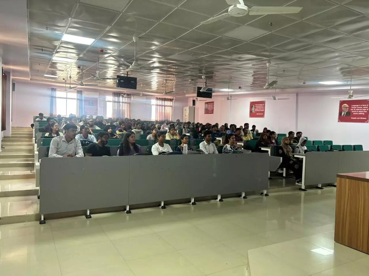 ख्वाजा मुईनुद्दीन चिश्ती भाषा विश्वविद्यालय में जारो एजुकेशन का सफल प्लेसमेंट ड्राइव, 11 विद्यार्थी शॉर्टलिस्ट ख्वाजा मुईनुद्दीन चिश्ती भाषा विश्वविद्यालय में जारो एजुकेशन का सफल प्लेसमेंट ड्राइव, 11 विद्यार्थी शॉर्टलिस्ट