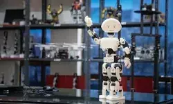 विभिन्न कार्यों में लोगों की सहायता करने में सक्षम है 3डी-प्रिंटेड ह्यूमनॉइड रोबोट विभिन्न कार्यों में लोगों की सहायता करने में सक्षम है 3डी-प्रिंटेड ह्यूमनॉइड रोबोट