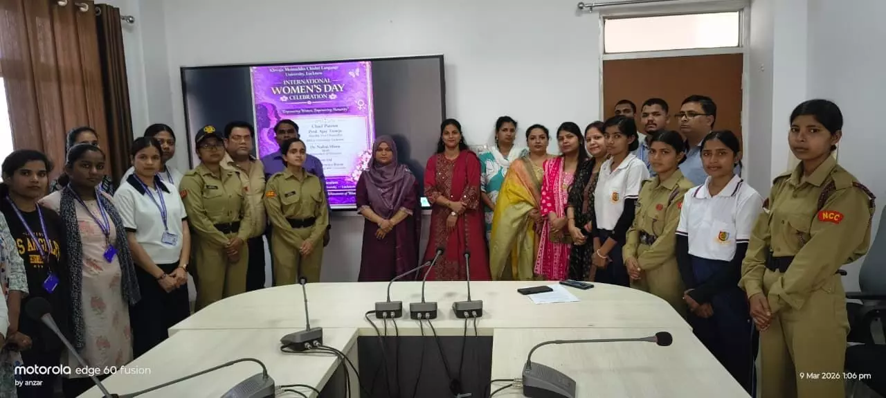 महिला सशक्तिकरण और समानता पर भाषा विश्वविद्यालय में अंतरराष्ट्रीय महिला दिवस कार्यक्रम महिला सशक्तिकरण और समानता पर भाषा विश्वविद्यालय में अंतरराष्ट्रीय महिला दिवस कार्यक्रम