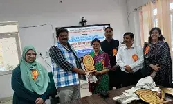 рднрд╛рд╖рд╛ рд╡рд┐рд╢реНрд╡рд╡рд┐рджреНрдпрд╛рд▓рдп рдореЗрдВ рдПрдордПрд╕рдПрдордИ рдХреЗ рд▓рд┐рдП рдбрд┐рдЬрд┐рдЯрд▓ рдорд╛рд░реНрдХреЗрдЯрд┐рдВрдЧ рдкреНрд░рдмрдВрдзрди рд╡рд┐рдХрд╛рд╕ рдХрд╛рд░реНрдпрдХреНрд░рдо рдХрд╛ рд╣реБрдЖ рднрд╡реНрдп рдЙрджреНрдШрд╛рдЯрди рднрд╛рд╖рд╛ рд╡рд┐рд╢реНрд╡рд╡рд┐рджреНрдпрд╛рд▓рдп рдореЗрдВ рдПрдордПрд╕рдПрдордИ рдХреЗ рд▓рд┐рдП рдбрд┐рдЬрд┐рдЯрд▓ рдорд╛рд░реНрдХреЗрдЯрд┐рдВрдЧ рдкреНрд░рдмрдВрдзрди рд╡рд┐рдХрд╛рд╕ рдХрд╛рд░реНрдпрдХреНрд░рдо рдХрд╛ рд╣реБрдЖ рднрд╡реНрдп рдЙрджреНрдШрд╛рдЯрди