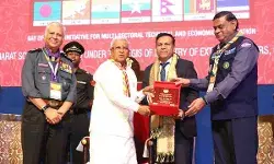 कर्तव्यपालन, दूसरों की सेवा मानवता का आधार : राज्यपाल श्री पटेल