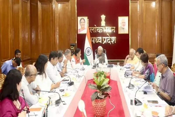 रोगियों के उपचार प्रयासों में सेवा भाव प्रमुख : राज्यपाल श्री पटेल रोगियों के उपचार प्रयासों में सेवा भाव प्रमुख : राज्यपाल श्री पटेल