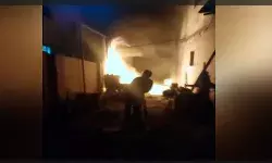 गाजियाबाद में फैक्ट्री में लगी आग, अग्निशमन विभाग ने आग पर पाया काबू गाजियाबाद में फैक्ट्री में लगी आग, अग्निशमन विभाग ने आग पर पाया काबू