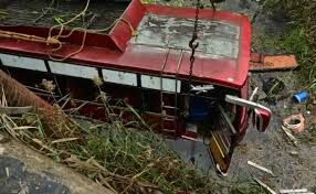 पंजाब में बड़ा हादसा: बस पलटने से 6 लोगों की मौत, 21 घायल