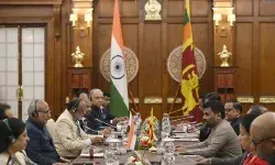 भारत और श्रीलंका के बीच तेल पाइपलाइन लिंक पर हुई चर्चा