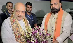 पटना पहुंचे अमित शाह, आज होगा बिहार मंत्रिमंडल विस्तार
