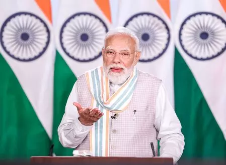 कर्नाटक: पीएम मोदी की सुरक्षा में चूक, 6 पुलिसकर्मी सस्पेंड कर्नाटक: पीएम मोदी की सुरक्षा में चूक, 6 पुलिसकर्मी सस्पेंड