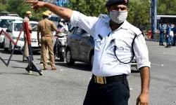 दिल्ली ट्रैफिक पुलिस को मिले एसी हेलमेट और पोर्टेबल पंखे