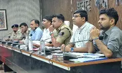 सिवान में ईद-उल-अजहा को लेकर शांति समिति बैठक, सुरक्षा व्यवस्था कड़ी करने के निर्देश सिवान में ईद-उल-अजहा को लेकर शांति समिति बैठक, सुरक्षा व्यवस्था कड़ी करने के निर्देश