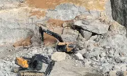 बेंगलुरु की एक खदान में भारी चट्टान गिरने से सात प्रवासी मजदूरों की मौत, पीएम मोदी ने संवेदना व्यक्त की