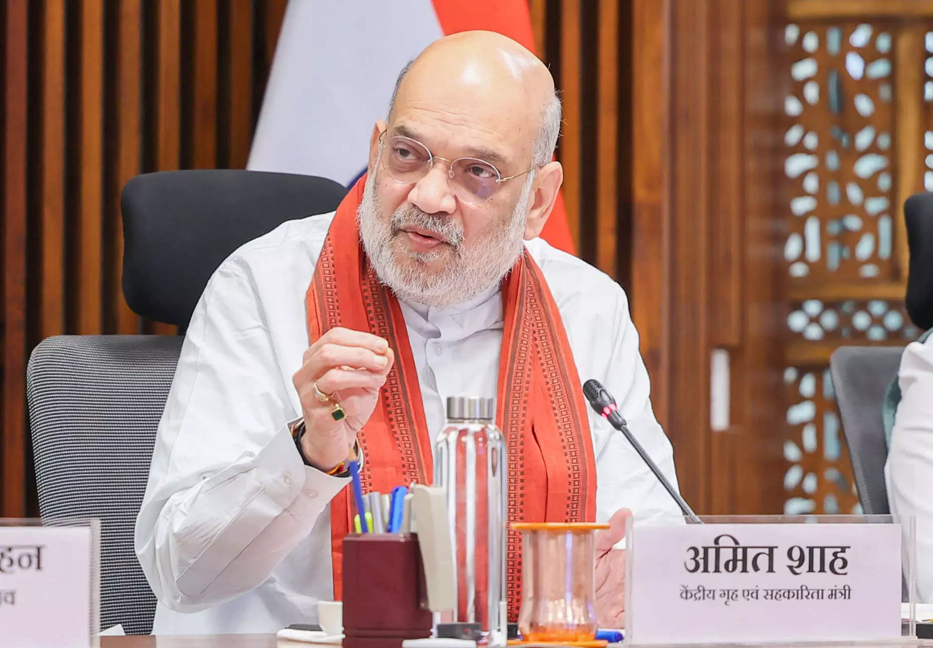 केंद्रीय गृह मंत्री अमित शाह ने युवाओं से पुस्तकालयों से जुड़ने का आह्वान किया केंद्रीय गृह मंत्री अमित शाह ने युवाओं से पुस्तकालयों से जुड़ने का आह्वान किया