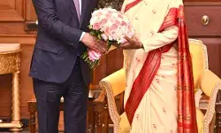 MINISTER OF FOREIGN AFFAIRS OF UZBEKISTAN CALLS ON THE PRESIDENT MINISTER OF FOREIGN AFFAIRS OF UZBEKISTAN CALLS ON THE PRESIDENT