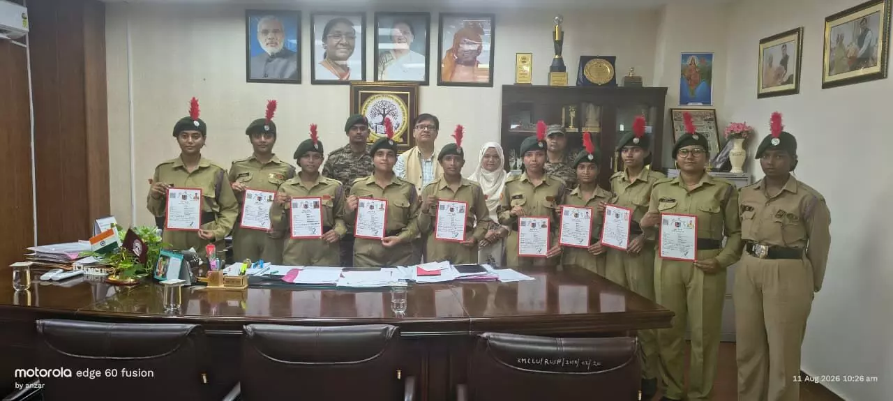 भाषा विवि के NCC कैडेट्स ने पाया ‘A’ ग्रेड, ‘B’ प्रमाण-पत्र से हुए सम्मानित भाषा विवि के NCC कैडेट्स ने पाया ‘A’ ग्रेड, ‘B’ प्रमाण-पत्र से हुए सम्मानित