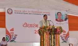 कुलपति प्रो. संजीव कुमार ने विद्यार्थियों को दिखाई सफलता की राह, कहा—ज्ञान के साथ संस्कार और अनुशासन भी जरूरी