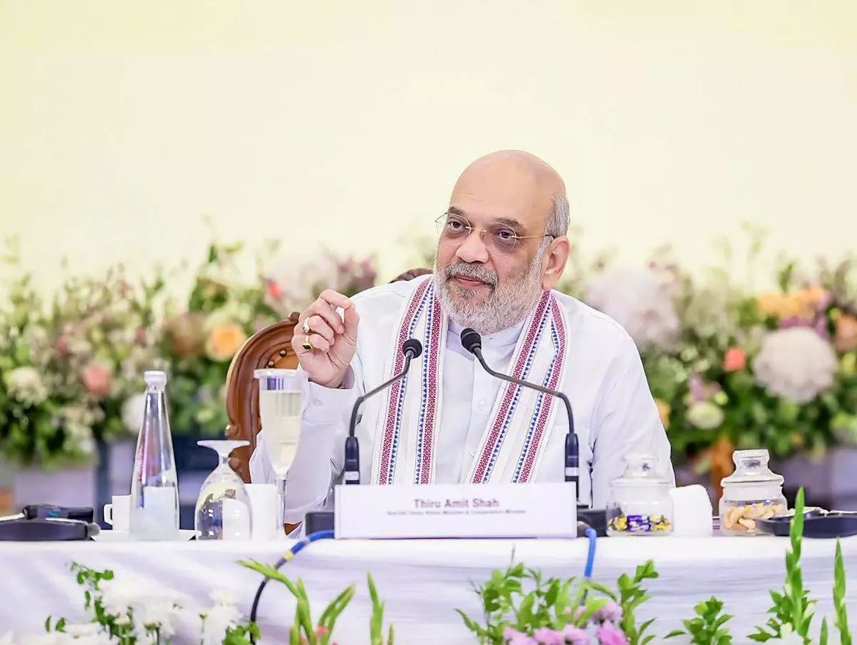 सिलीगुड़ी में आज सीमा सुरक्षा पर मंथन, अमित शाह करेंगे हाईलेवल बैठक सिलीगुड़ी में आज सीमा सुरक्षा पर मंथन, अमित शाह करेंगे हाईलेवल बैठक