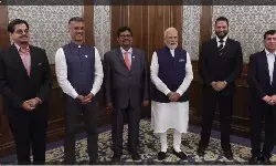 किर्गिस्तान में पीएम मोदी ने भारतीय समुदाय के प्रतिनिधियों से की मुलाकात