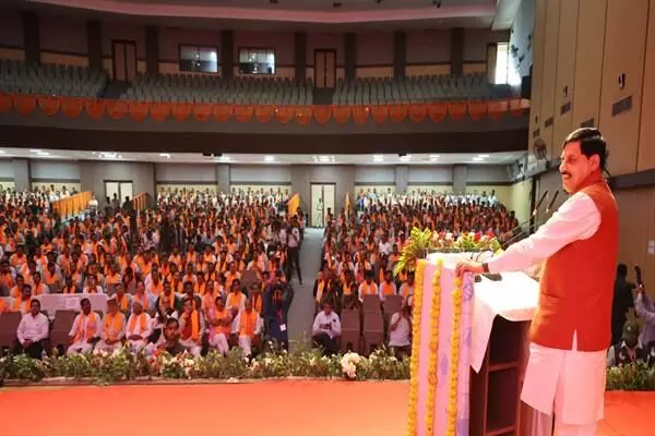 गौरवशाली-प्राचीन स्थापत्य विरासत आज भी नये प्रयोग की प्रेरणा देती है : मुख्यमंत्री डॉ. यादव गौरवशाली-प्राचीन स्थापत्य विरासत आज भी नये प्रयोग की प्रेरणा देती है : मुख्यमंत्री डॉ. यादव