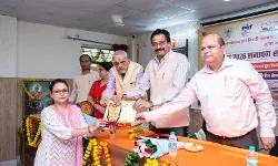 लेखक और कवि विद्यार्थियों के ज्ञानवर्धन के अहम स्रोत : प्रो. मुकेश पाण्डेय*