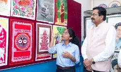 *विद्यार्थियों की कलात्मक प्रतिभा में दिखी भारत के विकास की तस्वीर : कुलपति प्रो. मुकेश पाण्डेय*