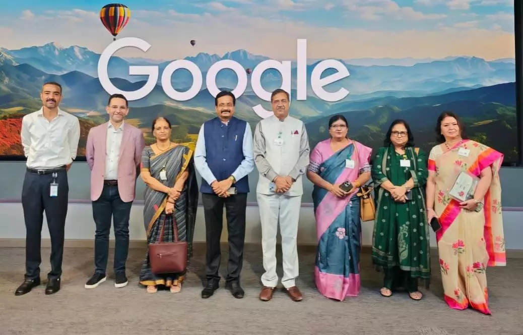 उच्च शिक्षा में एआई और डिजिटल नवाचार को नई गति देगा गूगल-बुंदेलखंड विश्वविद्यालय सहयोग उच्च शिक्षा में एआई और डिजिटल नवाचार को नई गति देगा गूगल-बुंदेलखंड विश्वविद्यालय सहयोग