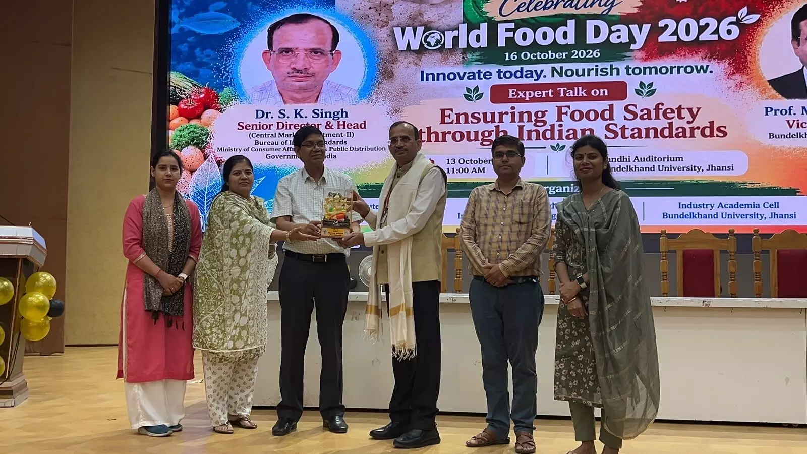 बुंदेलखंड विश्वविद्यालय में विश्व खाद्य दिवस समारोह के तहत विशेषज्ञ व्याख्यान आयोजित बुंदेलखंड विश्वविद्यालय में विश्व खाद्य दिवस समारोह के तहत विशेषज्ञ व्याख्यान आयोजित