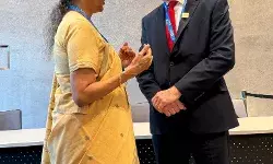 वित्त मंत्री निर्मला सीतारामन ने बैंकॉक में ब्रिटेन के वित्‍त मंत्री जॉन हीली से मुलाकात की
